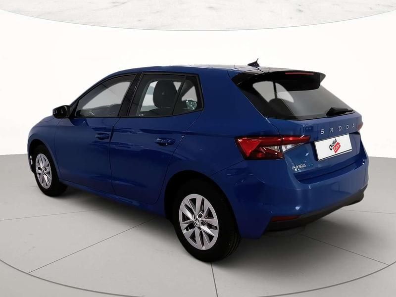 Usata Skoda Fabia Selection 95 CV (69 kW) 2024 Blu mediterraneo Utilitaria