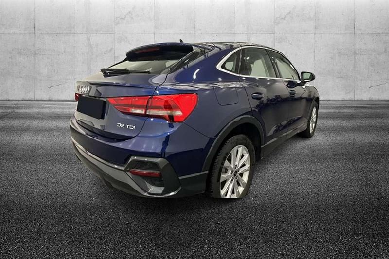 Usata Audi Q3 Business 150 CV (110 kW) 2023 Blu/azzurro SUV