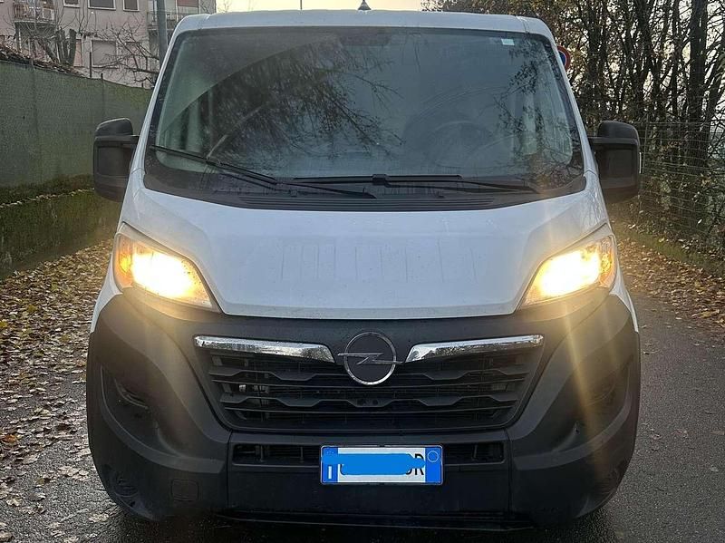 Bianco Usata 2022 Opel Movano Furgone | 12.990 € (Super prezzo) - Immagine 1/4