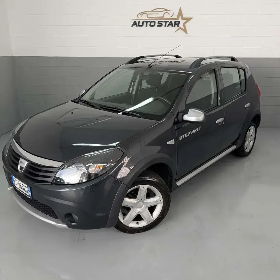 Usata Dacia Sandero Stepway 84 CV (61 kW) 2011 Other Berlina