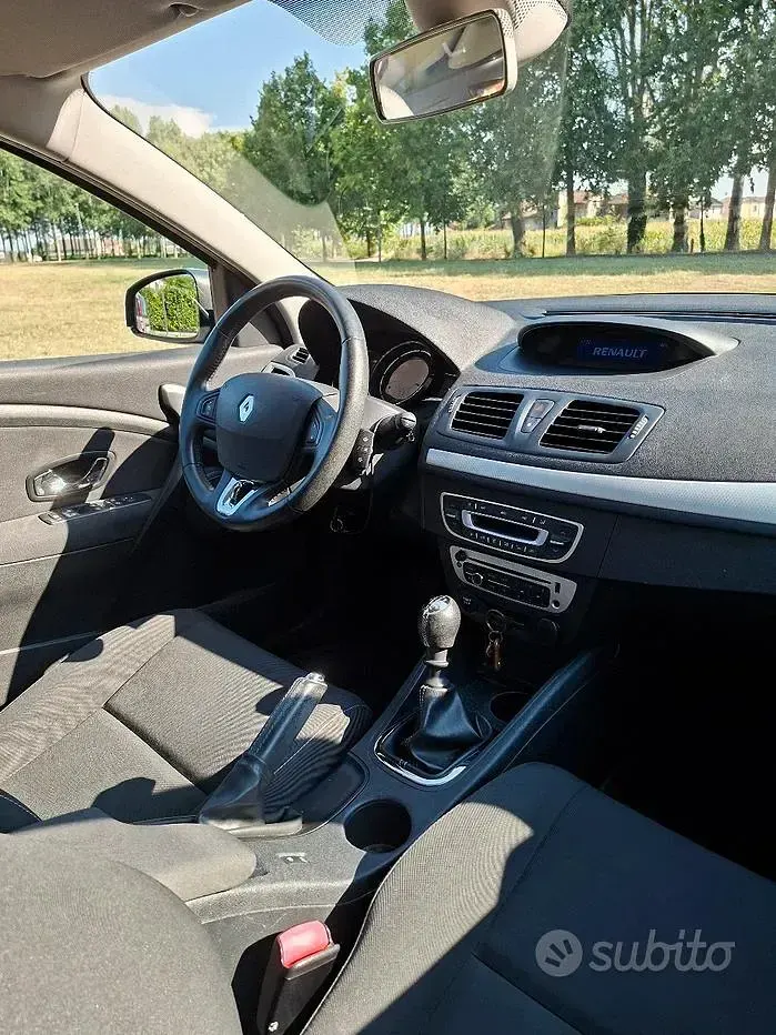 Usata Renault Mégane III 110 CV (80 kW) 2014 Berlina