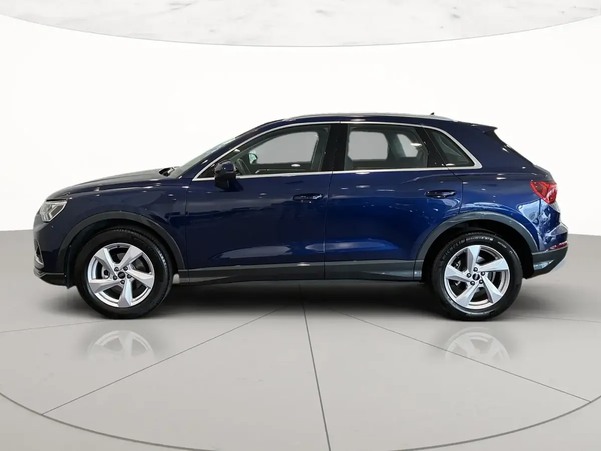 Usata Audi Q3 Advanced 150 CV (110 kW) 2022 Grigio nano metallizzato SUV