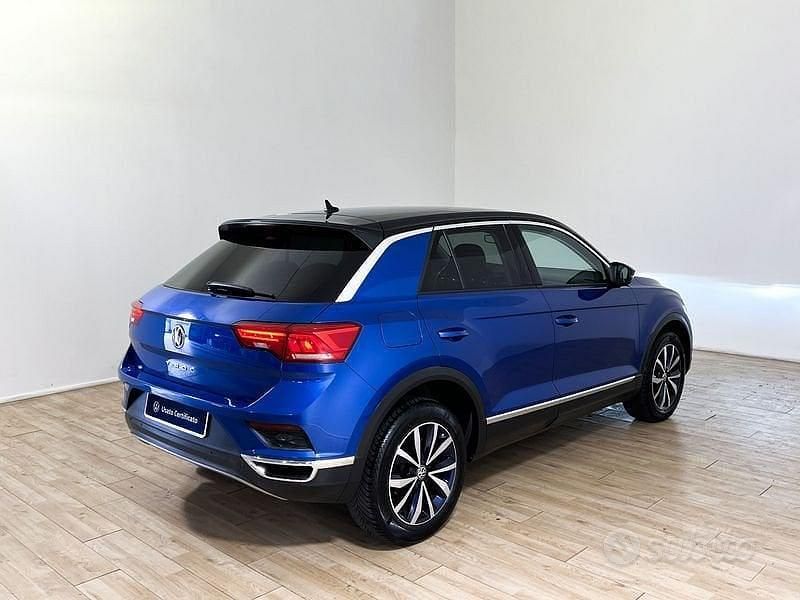 Usata VW T-Roc Style 116 CV (85 kW) 2018 Blu ravenna SUV