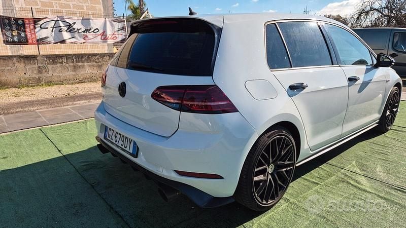 Usata VW Golf VII GTI 245 CV (180 kW) 2018 Bianco Berlina