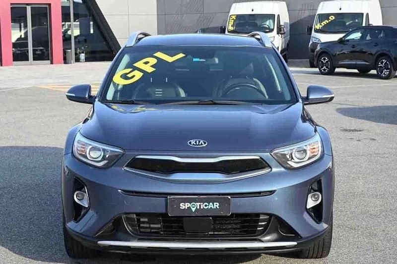 Usata Kia Stonic 101 CV (74 kW) 2020 Blu SUV