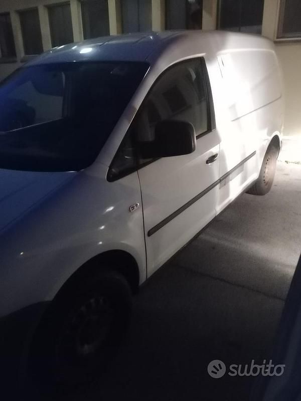 Usata VW Caddy Maxi 2010 Bianco Monovolume