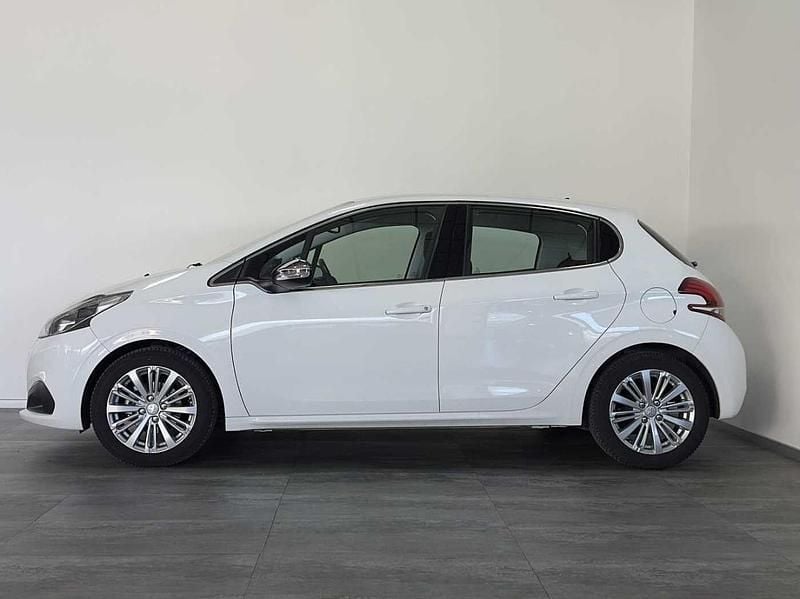 Usata Peugeot 208 Allure 83 CV (61 kW) 2019 Bianco Utilitaria