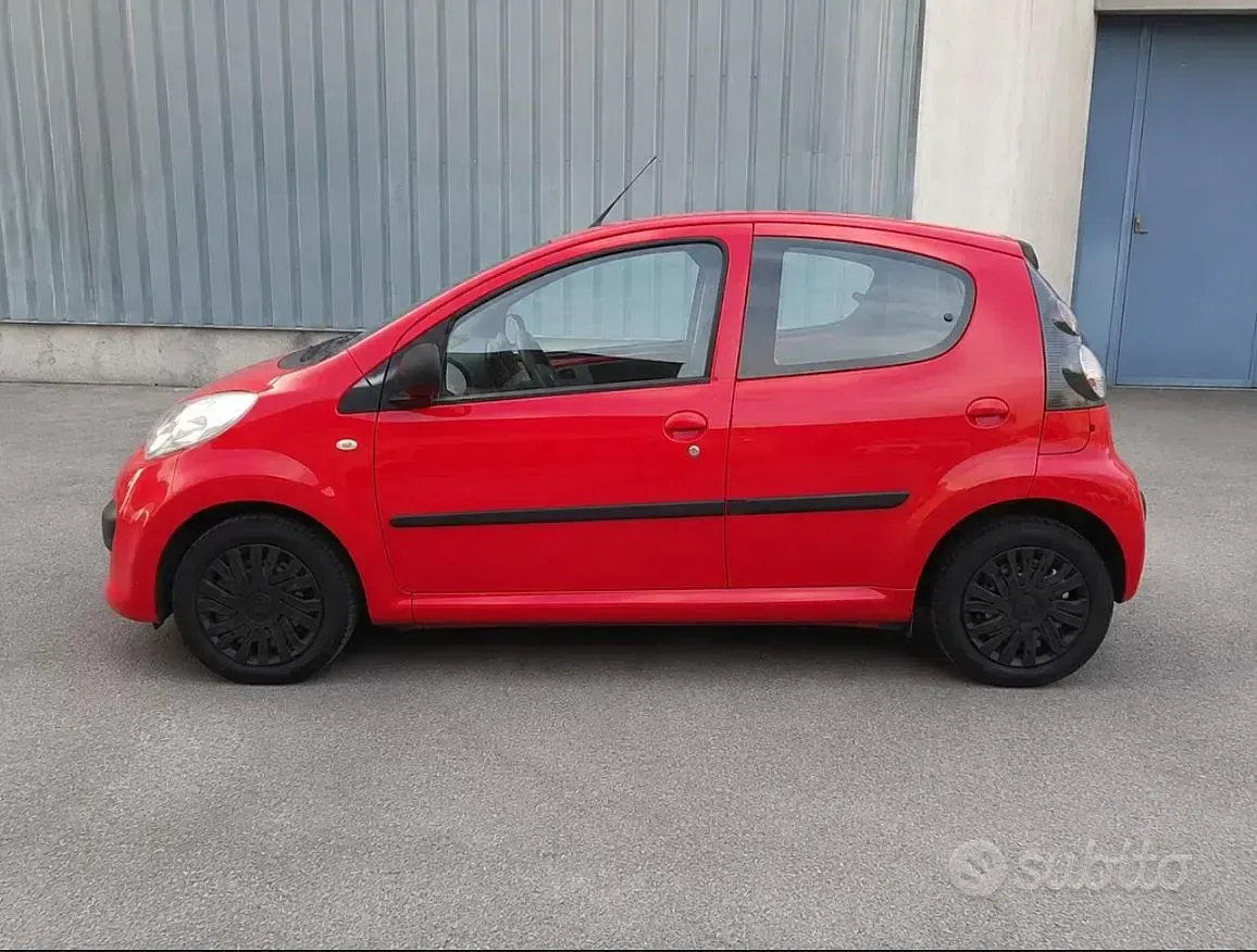 Usata Citroën C1 68 CV (50 kW) 2006 Rosso Utilitaria