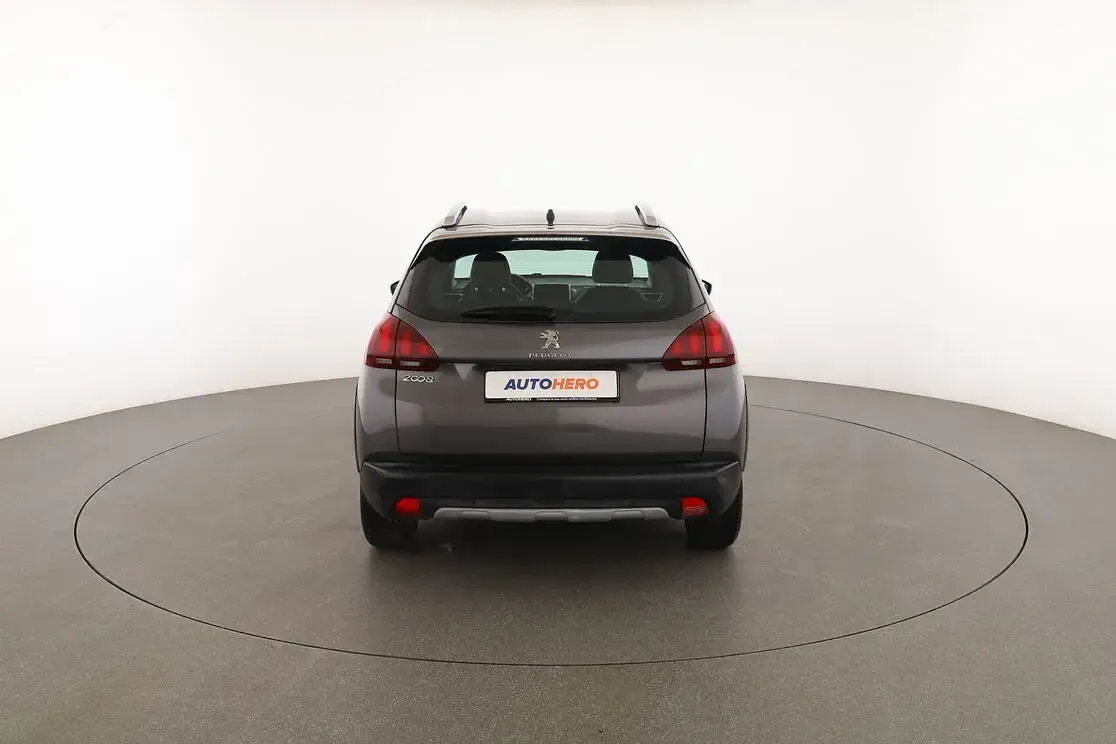Usata Peugeot 2008 GT 82 CV (60 kW) 2019 Grigio SUV