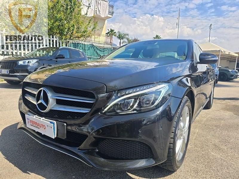 Usata Mercedes C220 Executive 170 CV (125 kW) 2016 Nero Berlina