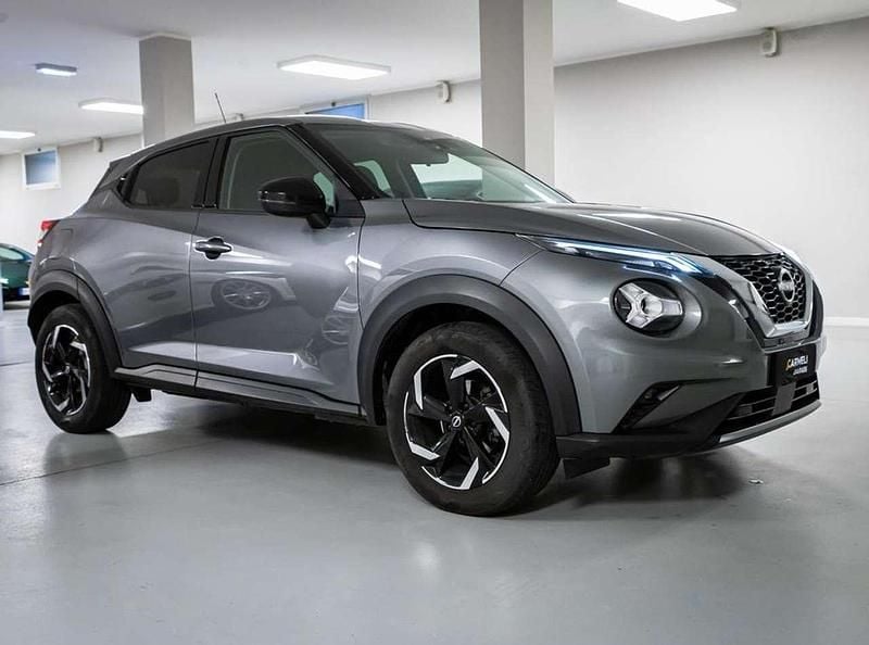 Usata Nissan Juke Acenta 114 CV (83 kW) 2023 Grigio SUV