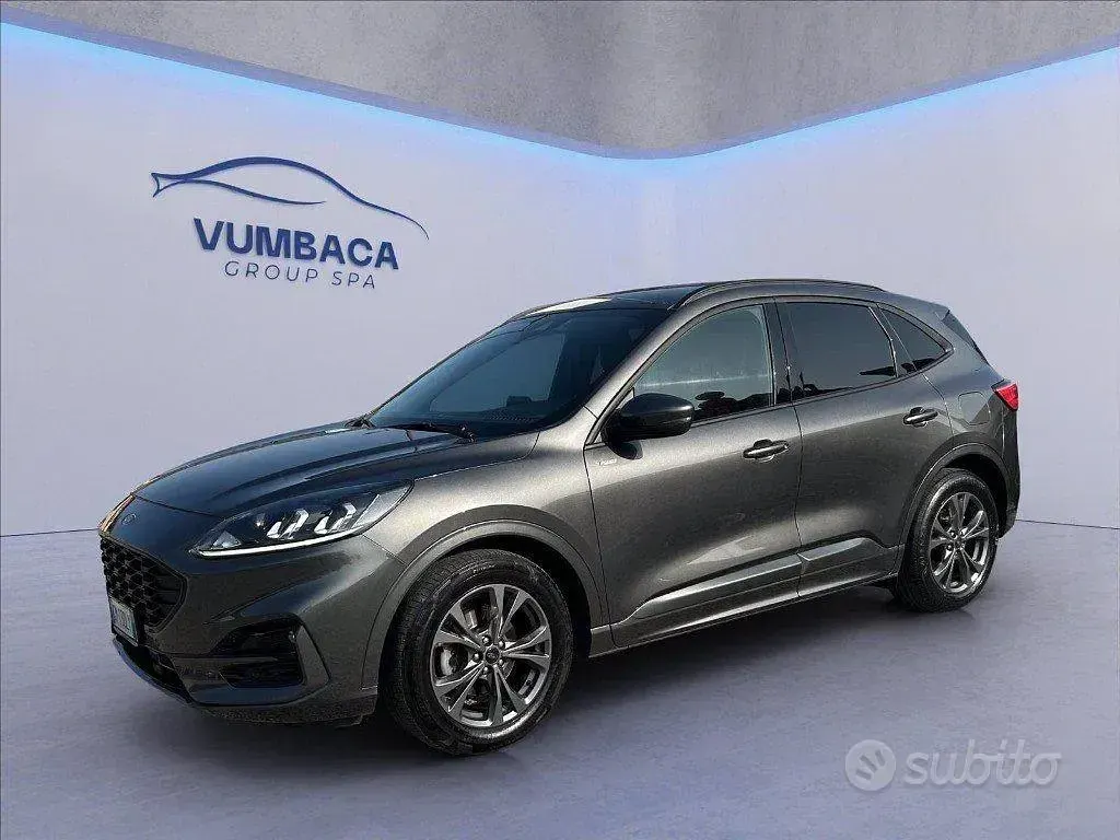 Usata Ford Kuga ST-Line 120 CV (88 kW) 2022 Grigio SUV