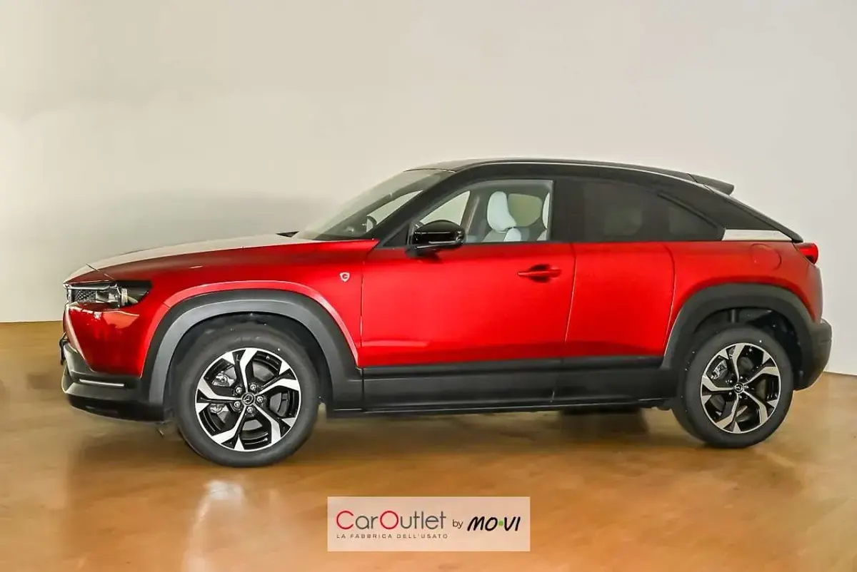 Usata Mazda MX30 Makoto 125 kW (170 CV) 2024 Rosso SUV