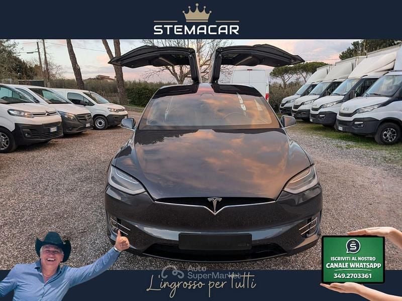 Usata Tesla Model X 158 kW (215 CV) 2018 Blu SUV