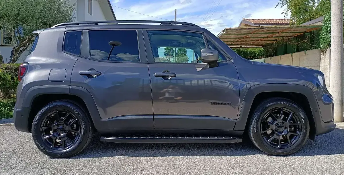 Usata Jeep Renegade Limited 120 CV (88 kW) 2018 Grigio SUV