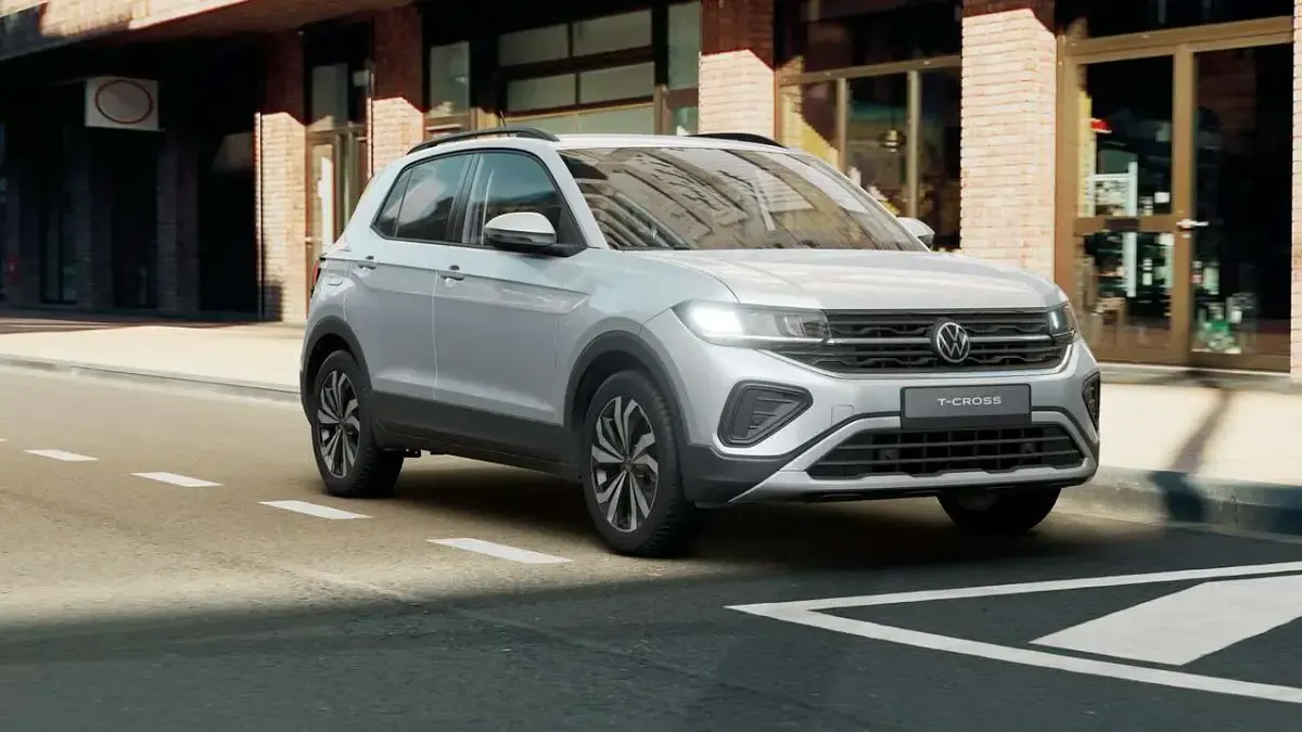 Nuova VW T-Cross R 116 CV (85 kW) 2025 Rosso SUV