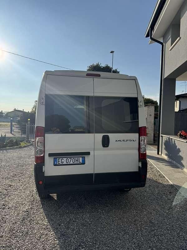 Usata Fiat Ducato 120 CV (88 kW) 2011 Bianco Furgone
