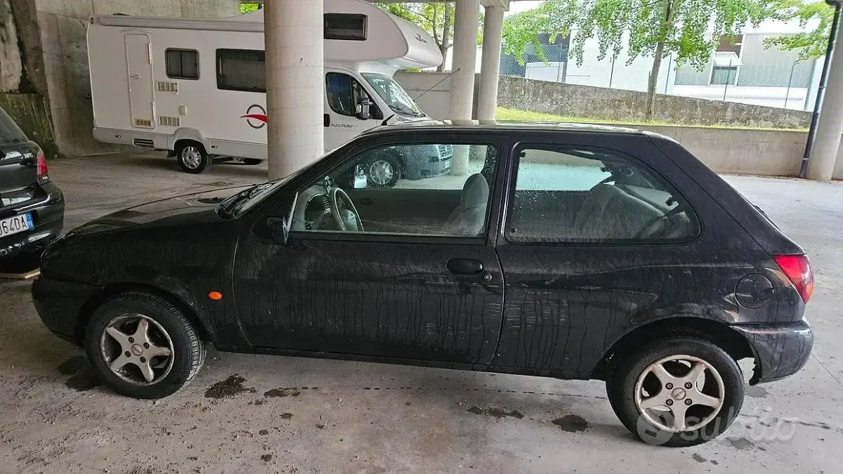 Usata Ford Fiesta 75 CV (55 kW) 1995 Utilitaria