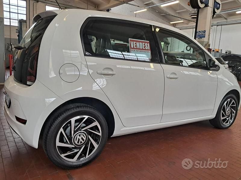Usata VW up! 68 CV (50 kW) 2019 Utilitaria