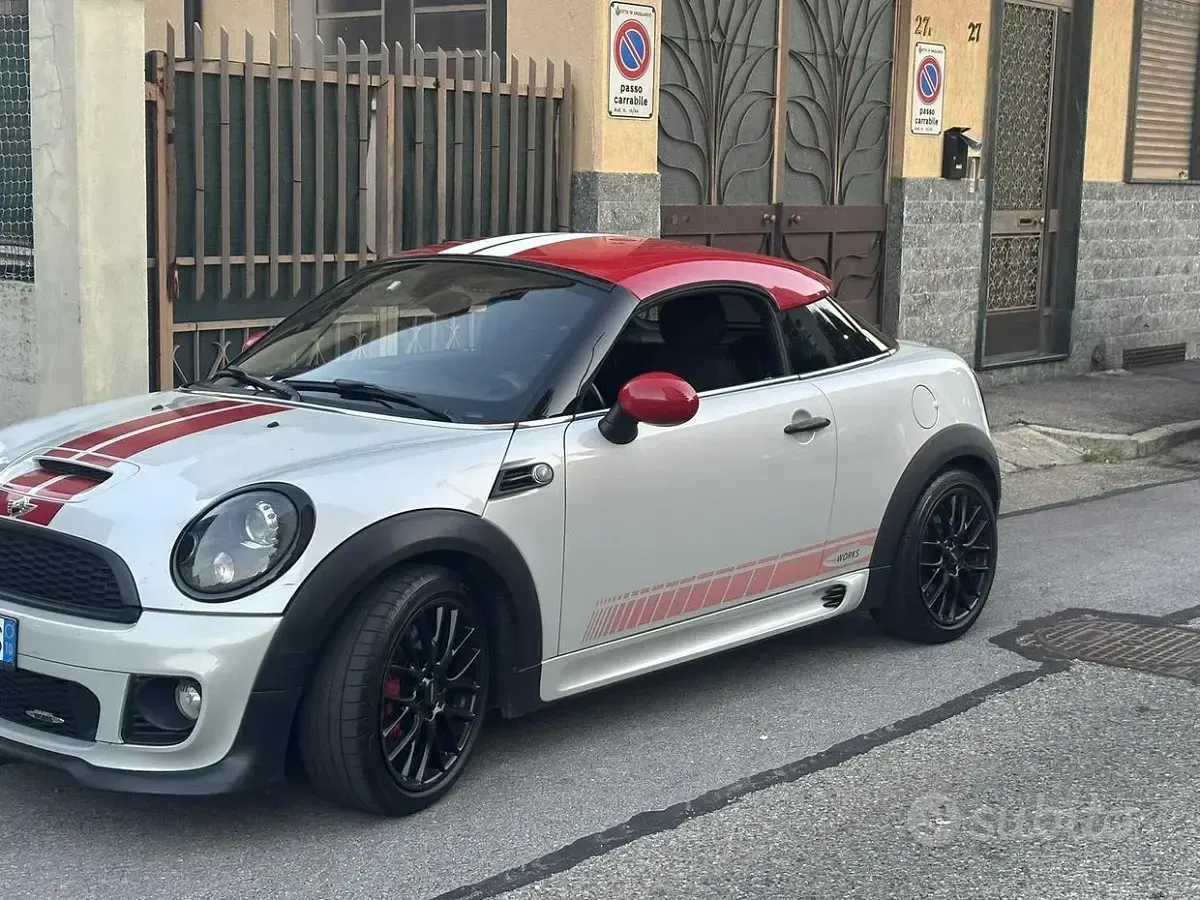 Usata Mini Cooper Coupé 211 CV (155 kW) 2011 Grigio Coupé