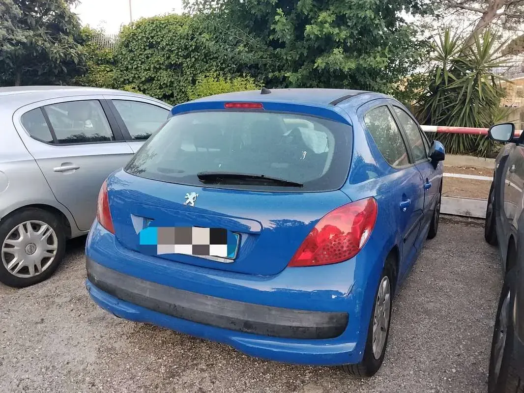 Usata Peugeot 207 73 CV (53 kW) 2007 Berlina