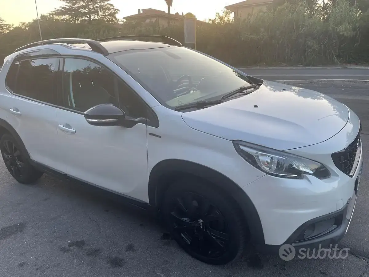 Usata Peugeot 2008 GT-line 2017 Bianco SUV