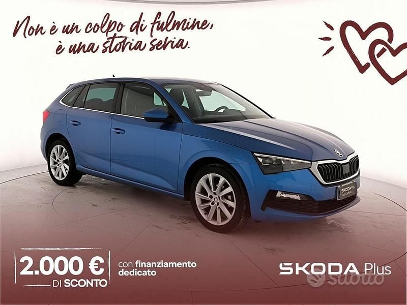 Usata Skoda Scala Style 90 CV (66 kW) 2021 Blu race metallizzato Utilitaria