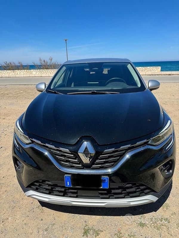 Usata Renault Captur 101 CV (74 kW) 2022 SUV