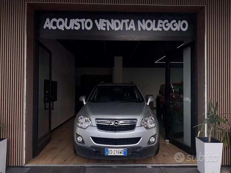 Usata Opel Antara Cosmo 163 CV (119 kW) 2011 Grigio SUV