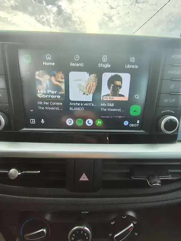Usata Kia Picanto Active 67 CV (49 kW) 2019 Utilitaria