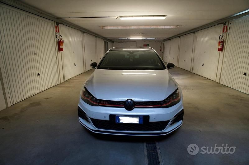 Usata VW Golf VII GTI 245 CV (180 kW) 2018 Bianco Berlina