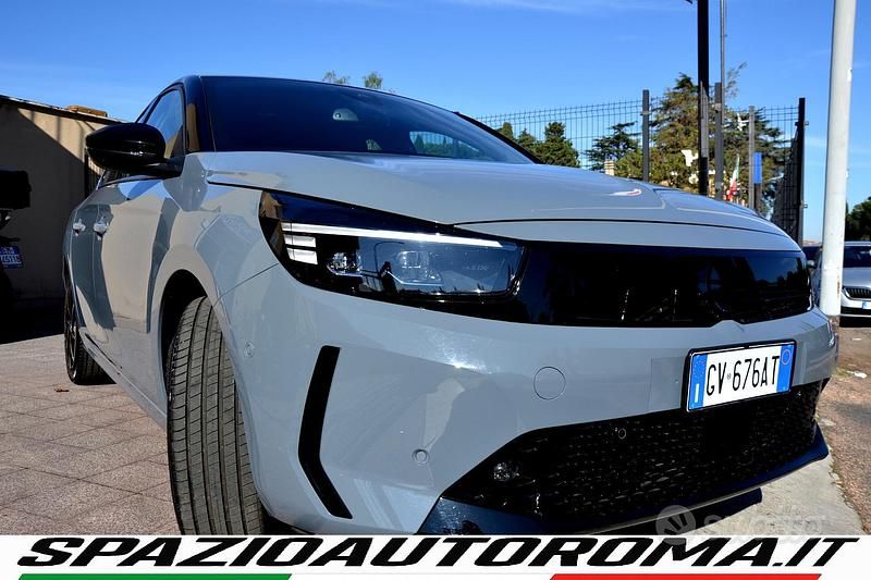 Blu Usata 2024 Opel Corsa Tre volumi | 13.890 € (Buon prezzo) - Immagine 1/4