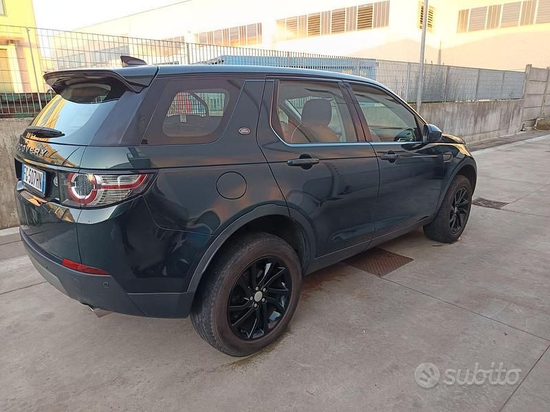 Usata Land Rover Discovery Sport 150 CV (110 kW) 2017 Verde SUV