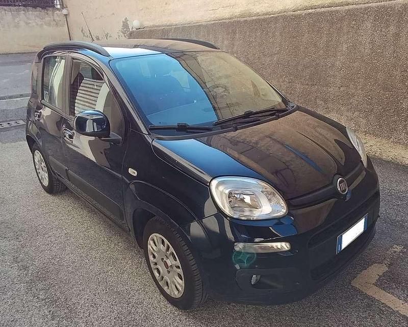 Usata Fiat Panda Pop 69 CV (50 kW) 2017 Blu Utilitaria