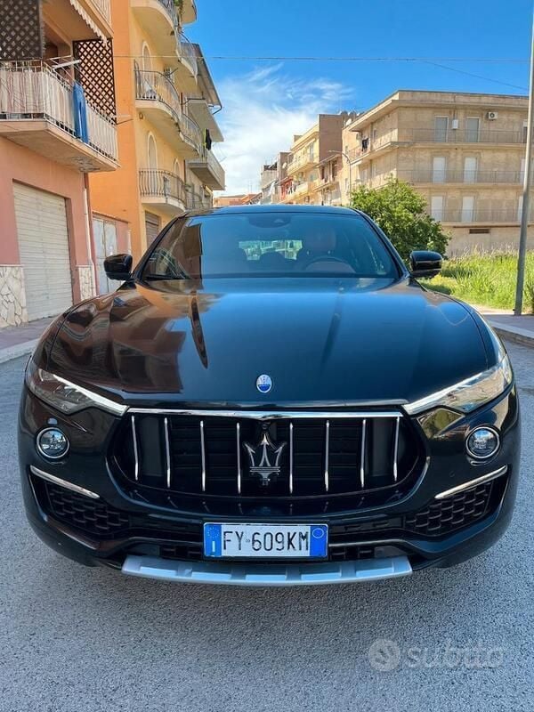 Usata Maserati Levante GranLusso 350 CV (257 kW) 2019 Nero SUV