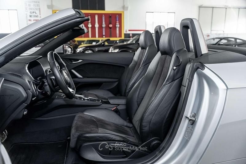 Usata Audi TT S-Line 180 CV (132 kW) 2016 Argento Coupé