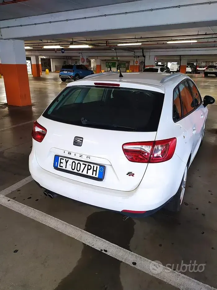 Usata Seat Ibiza ST FR 90 CV (66 kW) 2015 Bianco Station wagon
