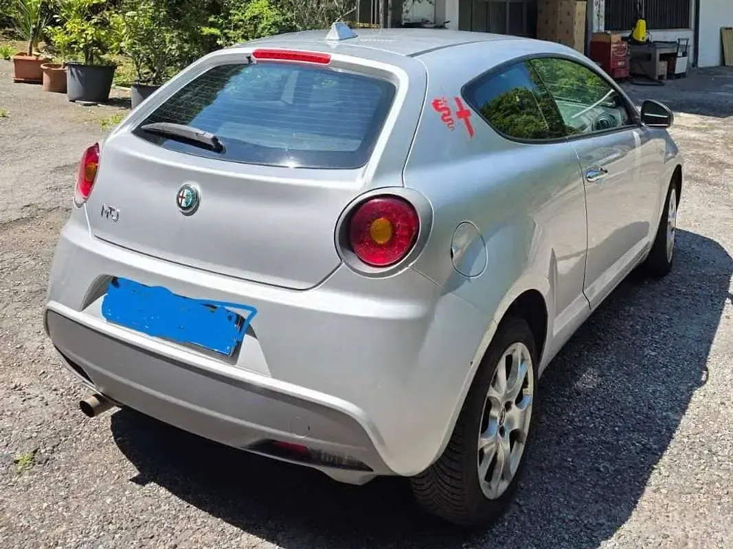 Usata Alfa Romeo MiTo Progression 69 CV (50 kW) 2012 Argento Utilitaria