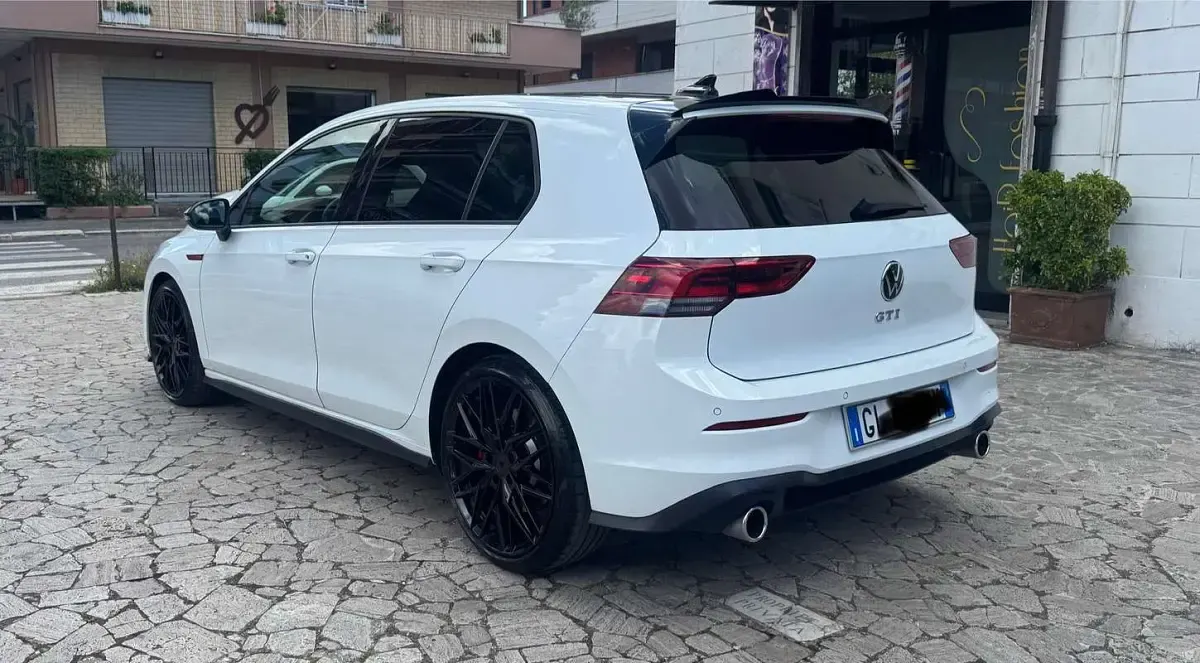Usata VW Golf VIII GTI 245 CV (180 kW) 2021 Berlina