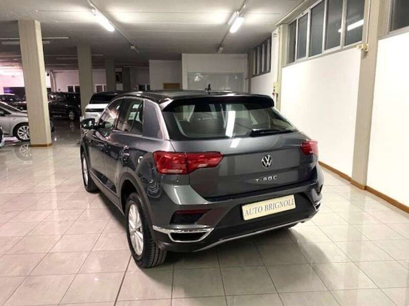 Usata VW T-Roc Business 150 CV (110 kW) 2021 Grigio SUV