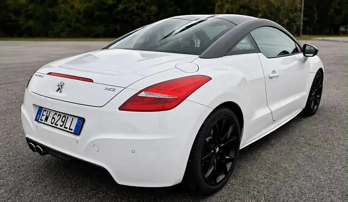 Usata Peugeot RCZ 163 CV (119 kW) 2014 Bianco Coupé