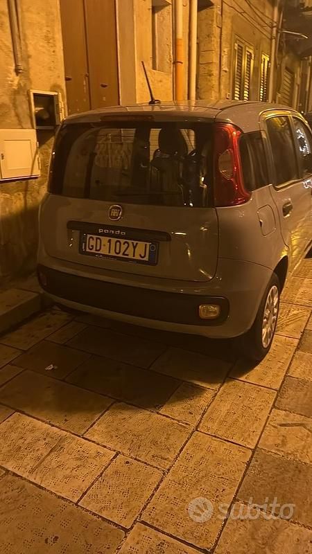 Usata Fiat Panda 69 CV (50 kW) 2020 Grigio Berlina