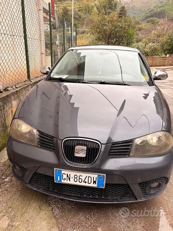 Usata Seat Ibiza Stylance 80 CV (58 kW) 2007 Grigio Berlina