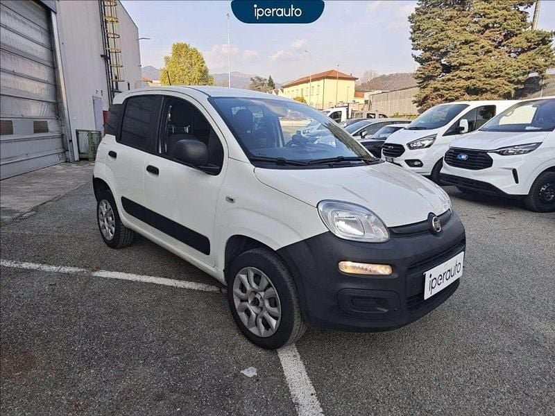 Usata Fiat Panda 4x4 Pop 86 CV (63 kW) 2020 Bianco Utilitaria
