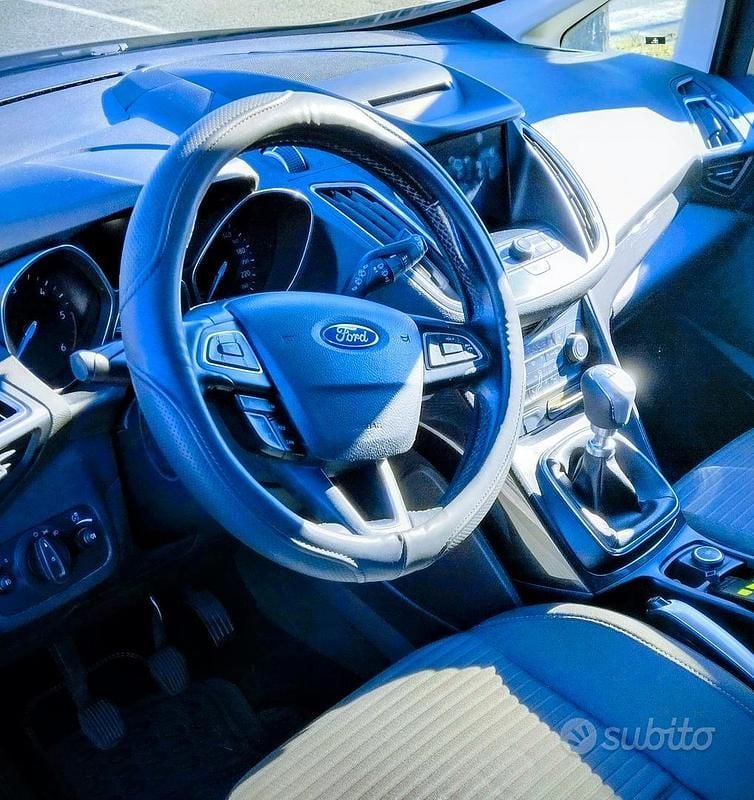 Usata Ford C-MAX 120 CV (88 kW) 2016 Monovolume