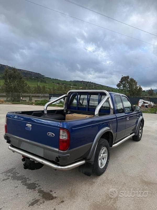 Usata Ford Ranger XLT 109 CV (80 kW) 2005 Blu Pick-up