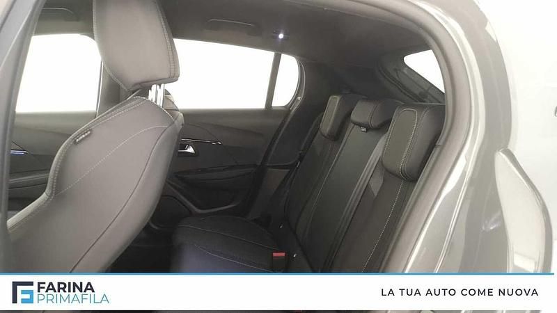 Usata Peugeot 208 GT 100 CV (73 kW) 2024 Grigio Utilitaria