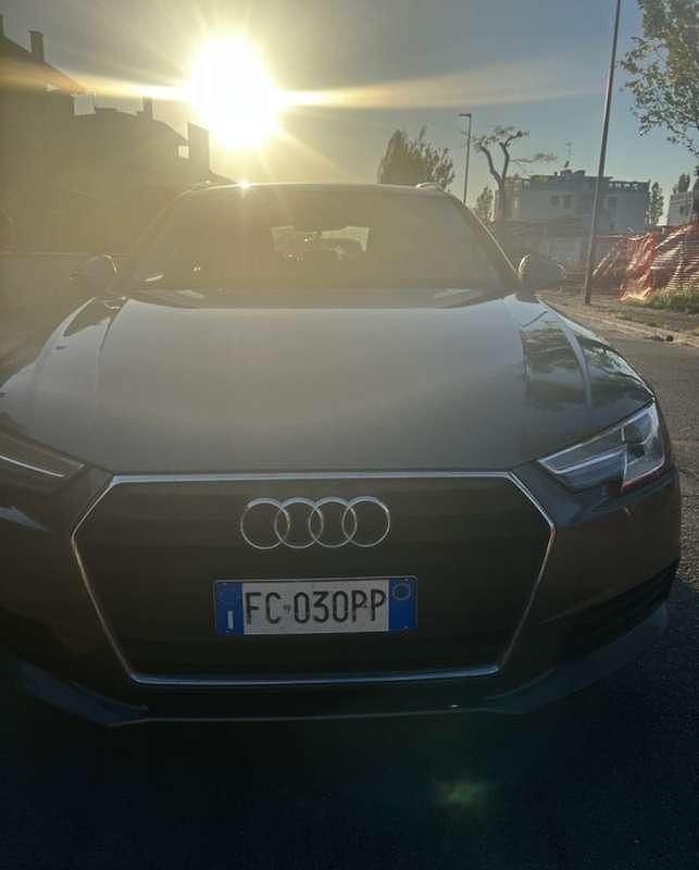 Usata Audi A4 Business 150 CV (110 kW) 2016 Station wagon