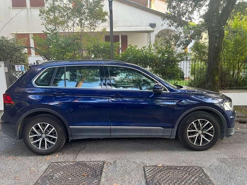 Usata VW Tiguan Business 116 CV (85 kW) 2018 Blu/azzurro SUV