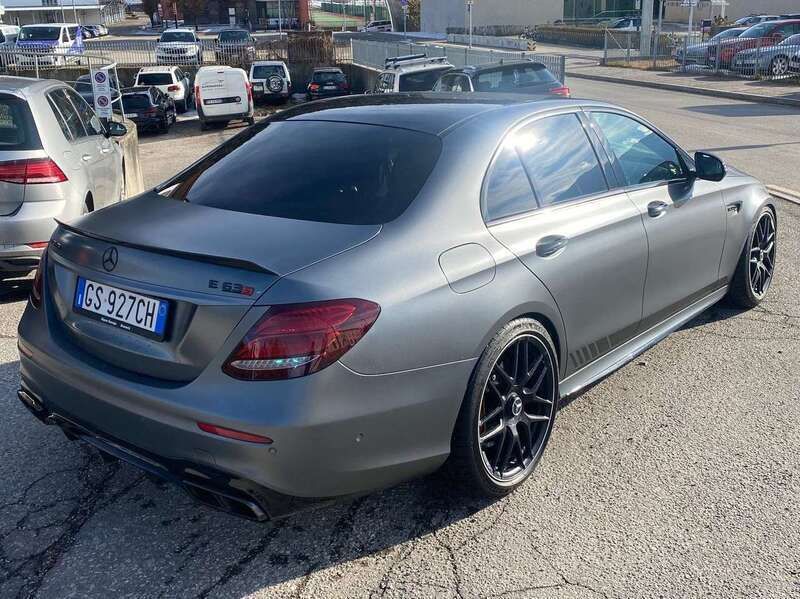 Usata Mercedes E63 AMG AMG 612 CV (450 kW) 2018 Grigio Berlina